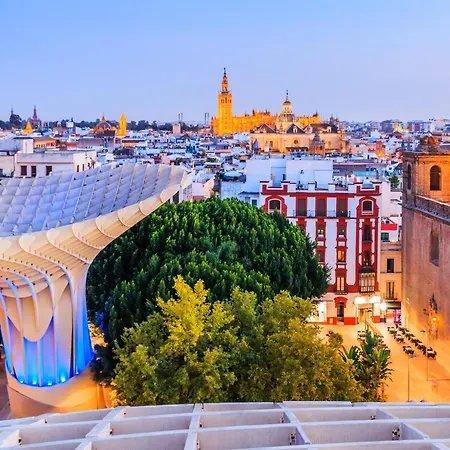 Apartamento Manzana Seville Exterior photo